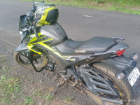 Honda CB Hornet 160R ABS  Model