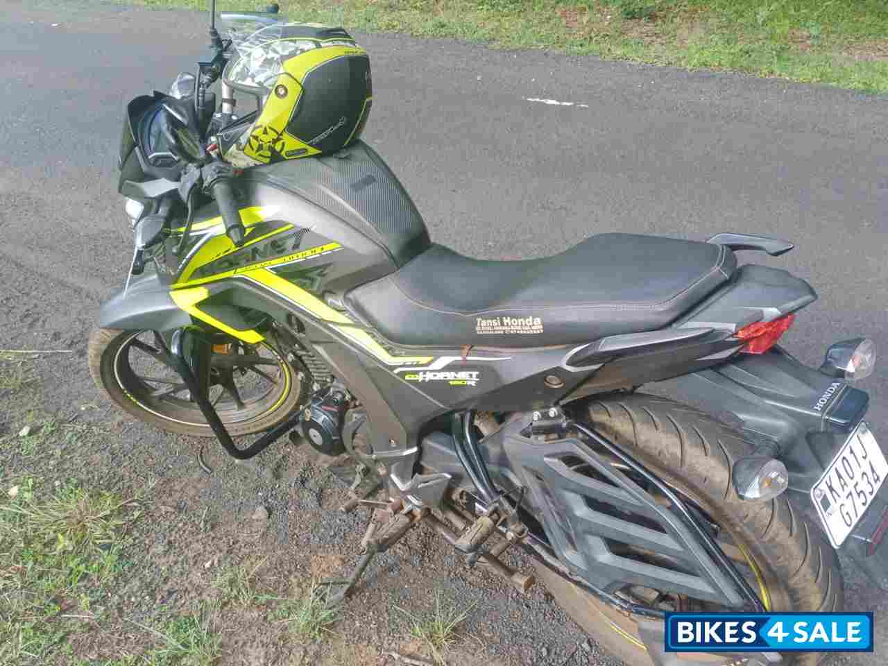 Honda CB Hornet 160R ABS