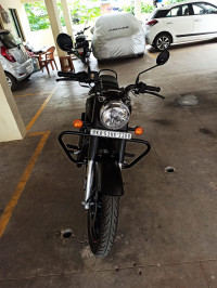 Royal Enfield Classic Stealth Black