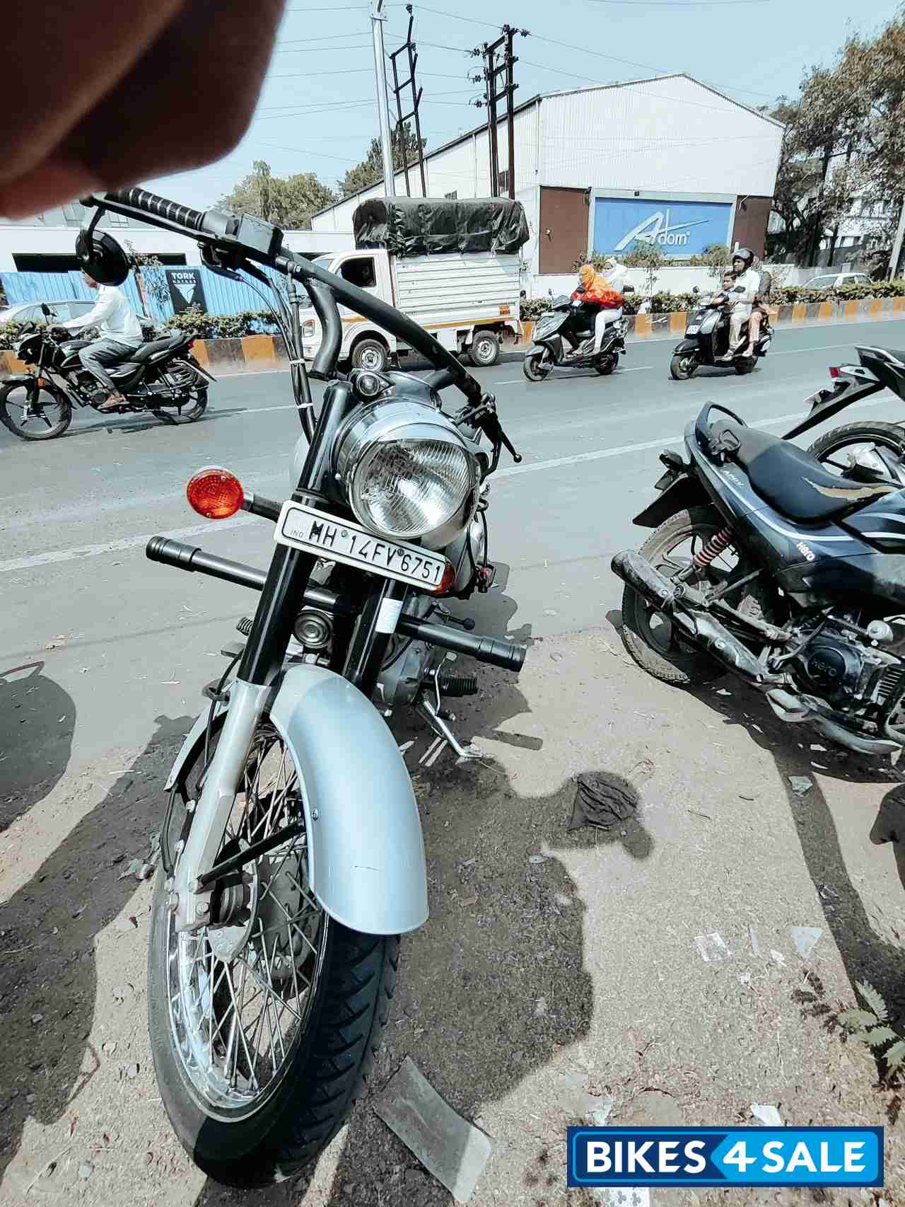 Royal Enfield Classic 350