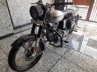 Silver Royal Enfield Classic 350 BS VI