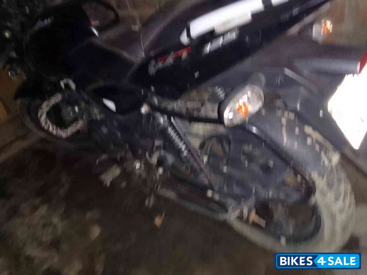 Bajaj Pulsar 125 Neon BS6