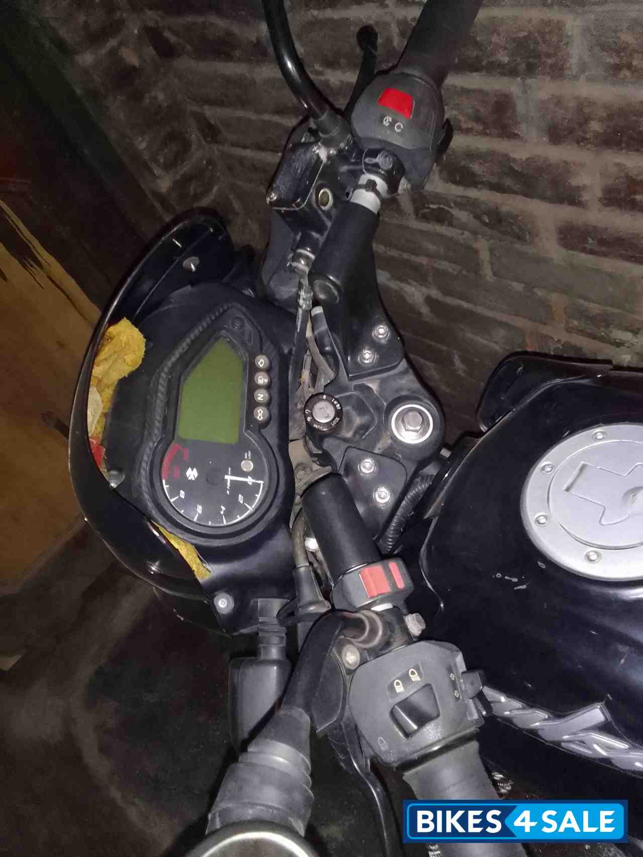Bajaj Pulsar 125 Neon BS6