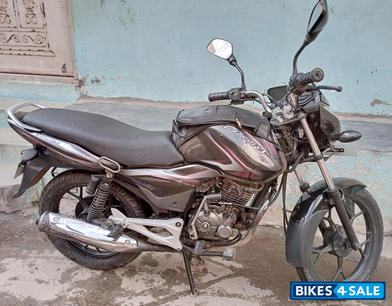 Bajaj Discover 125M
