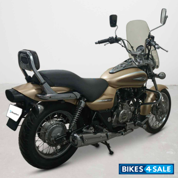 Bajaj Avenger Cruise 220