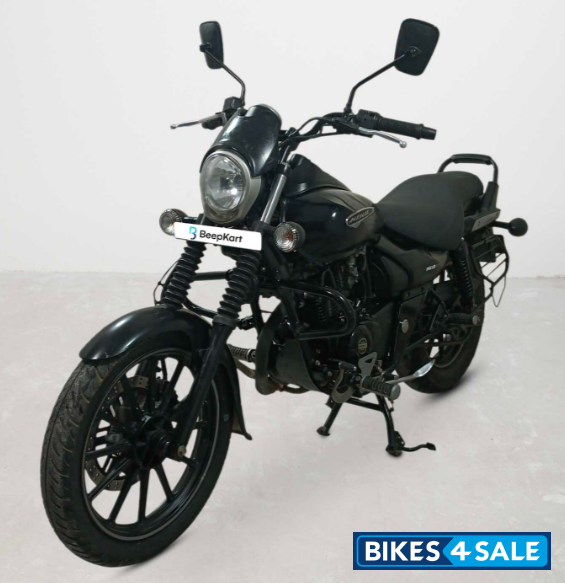Bajaj Avenger Street 160