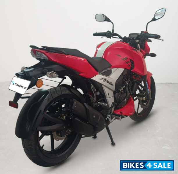 TVS Apache RTR 160 4V TVS Apache RTR 160 4V
