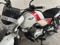 Pearl White Bajaj V15