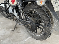 Pearl White Bajaj V15