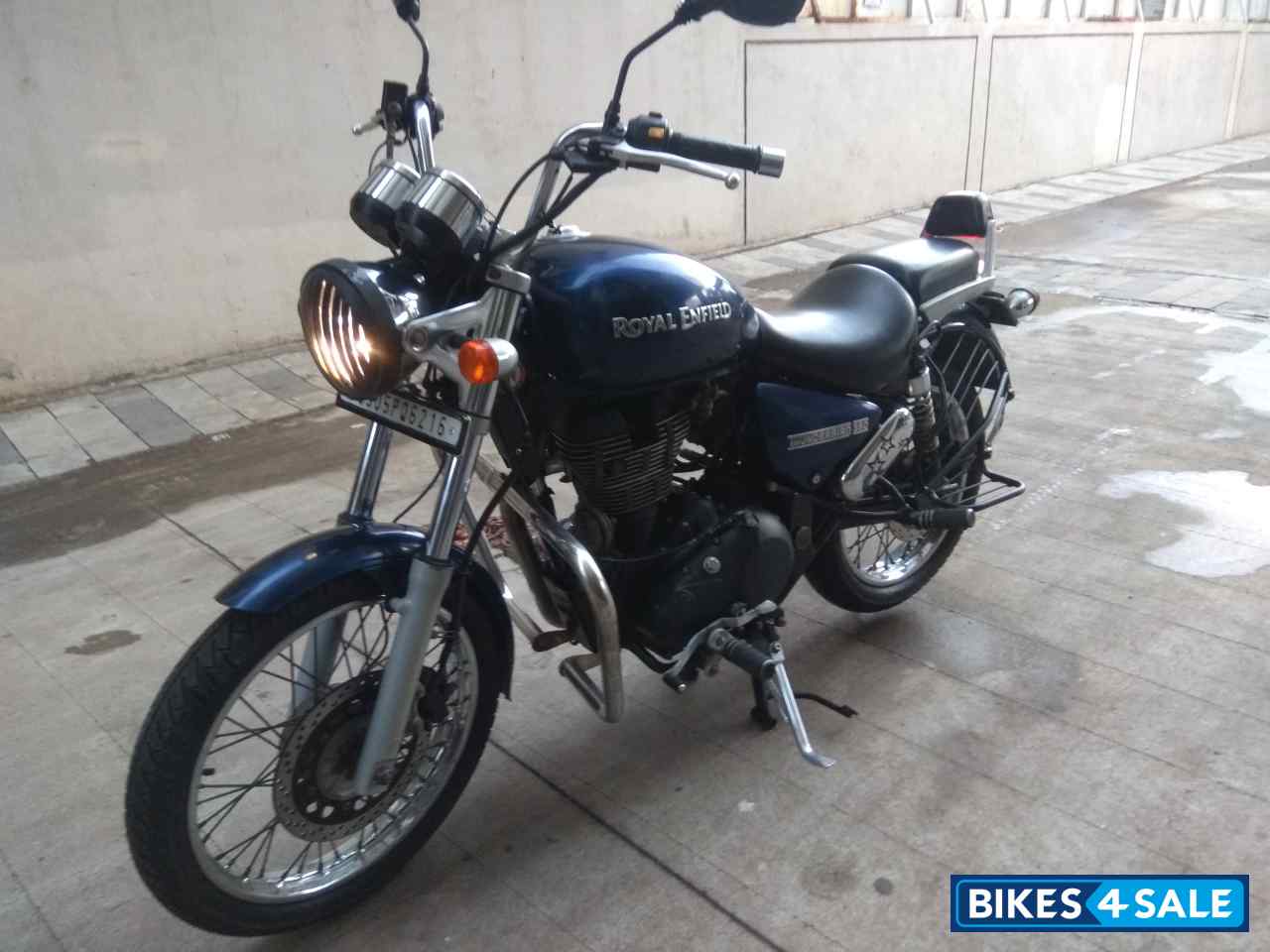 Marine Blue Royal Enfield Thunderbird 350