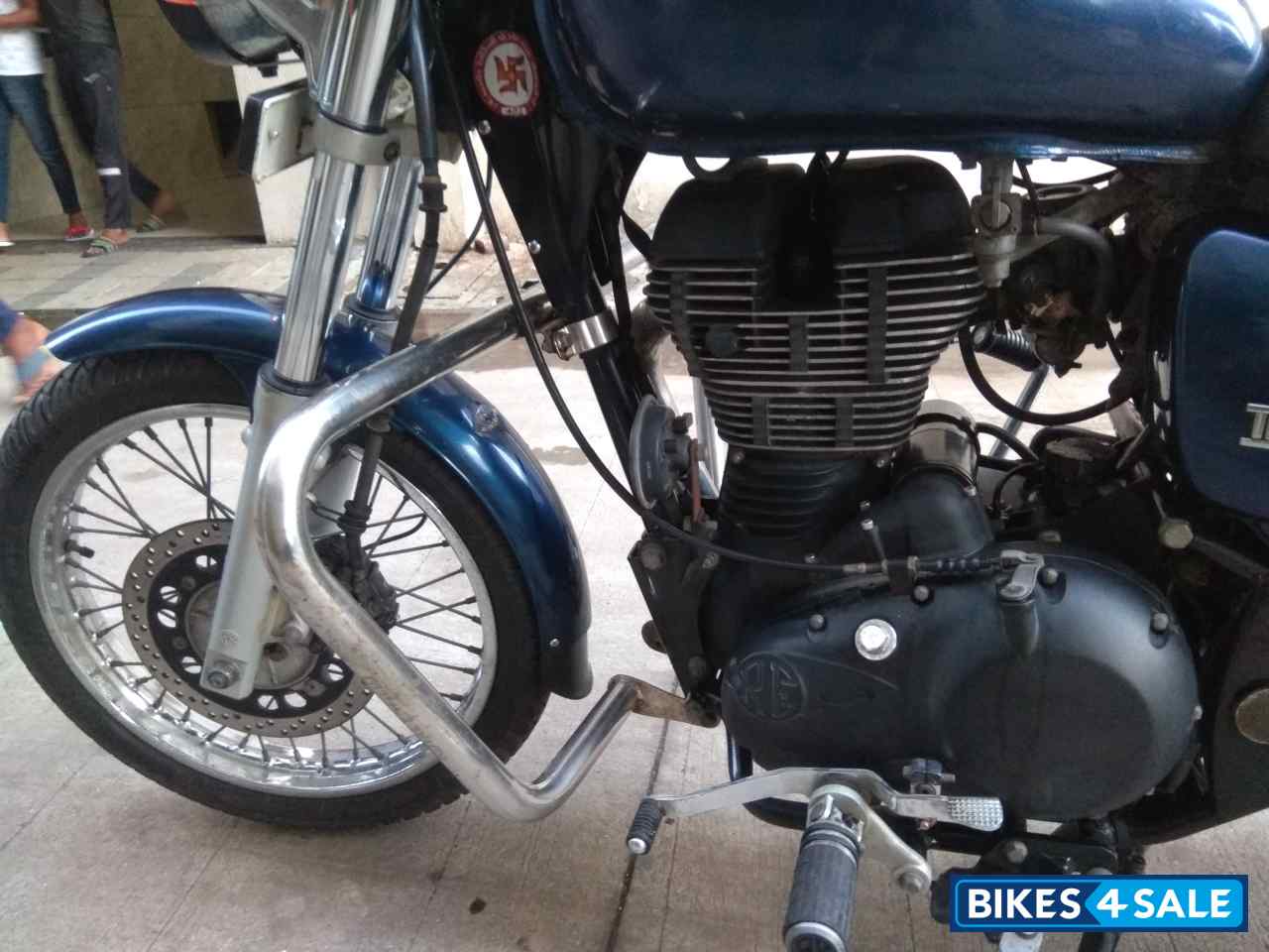 Marine Blue Royal Enfield Thunderbird 350