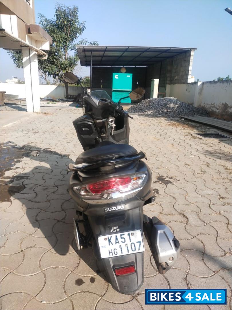 Suzuki Burgman Street