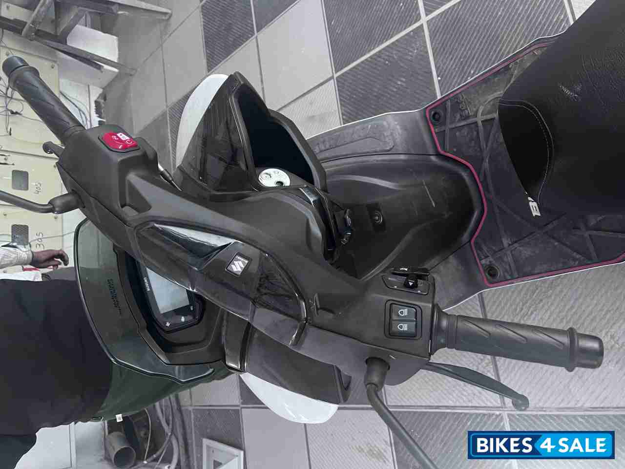 Suzuki Burgman Street