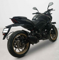 Bajaj Dominar 400