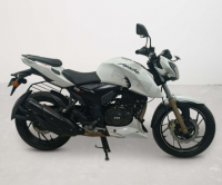 TVS Apache RTR 200 4V
