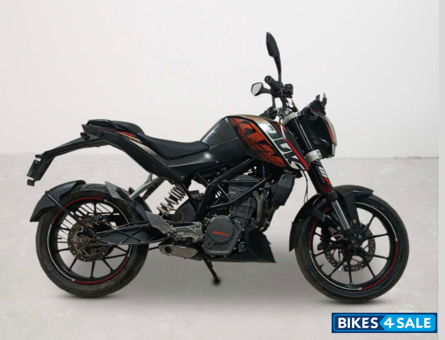 KTM Duke 200