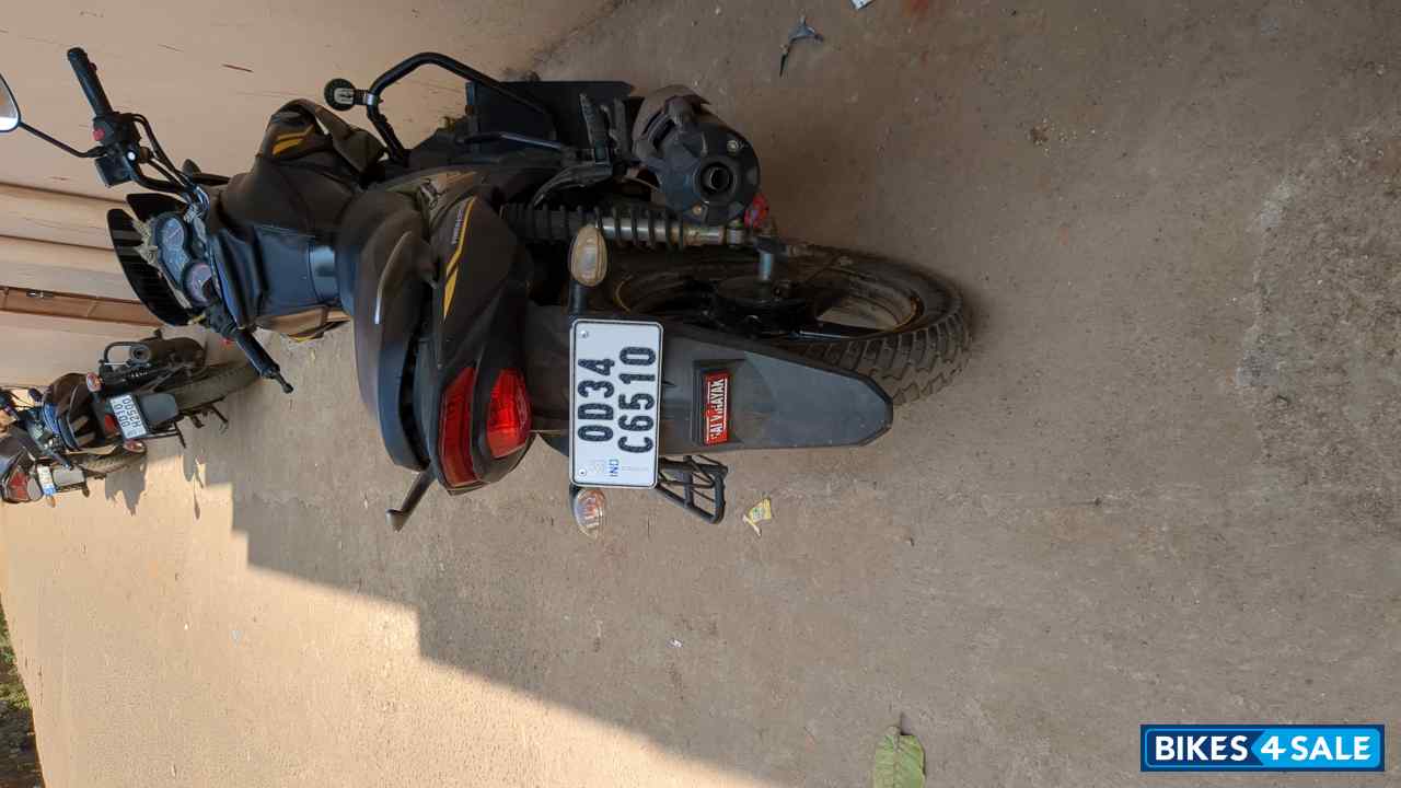 Military Green Yamaha SZ-RR Military Green Yamaha SZ-RR