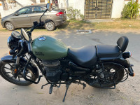 Navy Green Royal Enfield Meteor 350