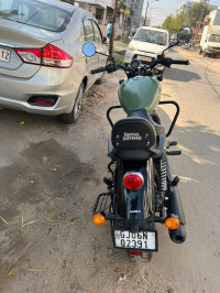 Navy Green Royal Enfield Meteor 350