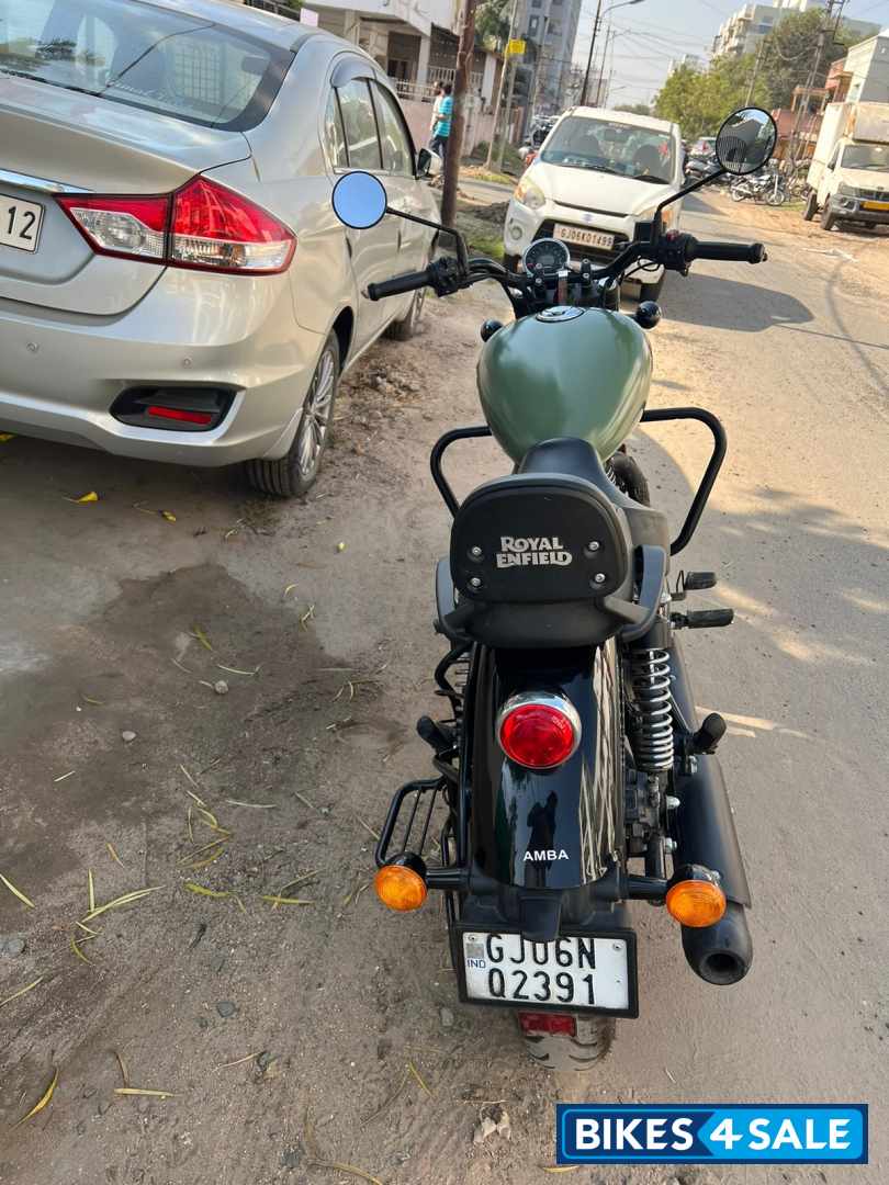 Navy Green Royal Enfield Meteor 350