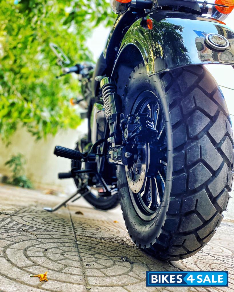 Royal Enfield Thunderbird Royal Enfield Thunderbird