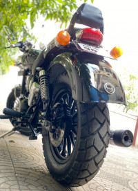 Royal Enfield Thunderbird