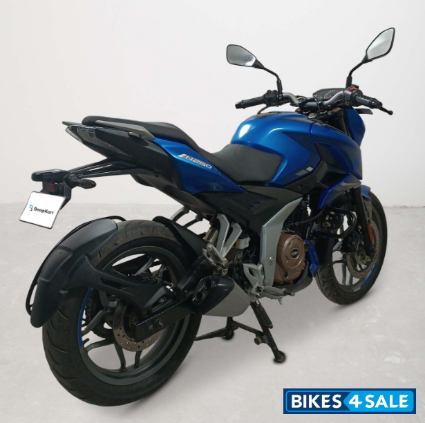 Bajaj Pulsar N250 Bajaj Pulsar N250