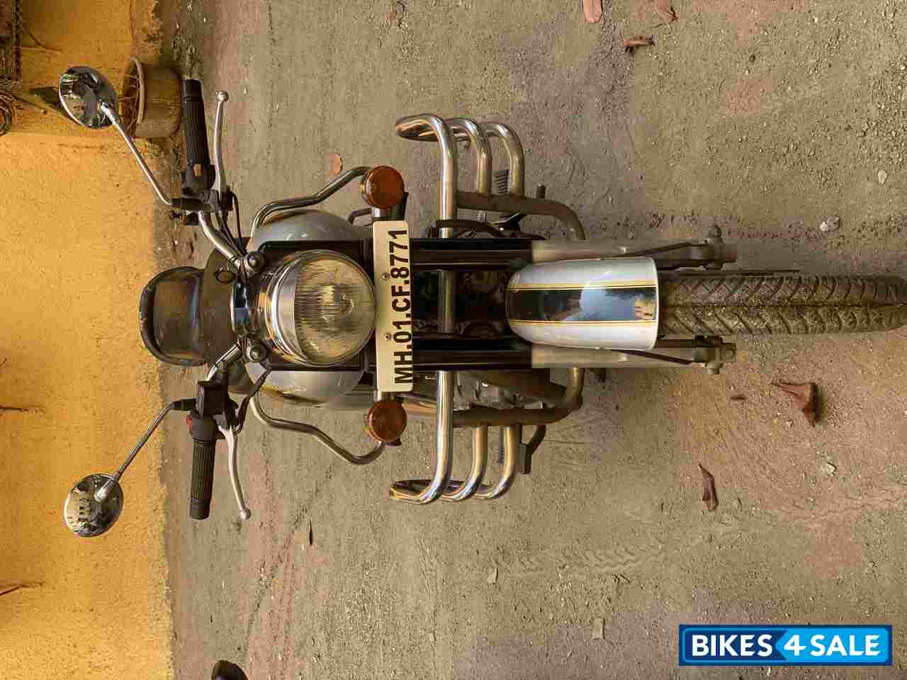 Royal Enfield Classic 500