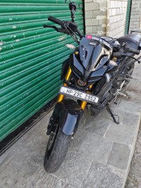 Black Yamaha MT-15