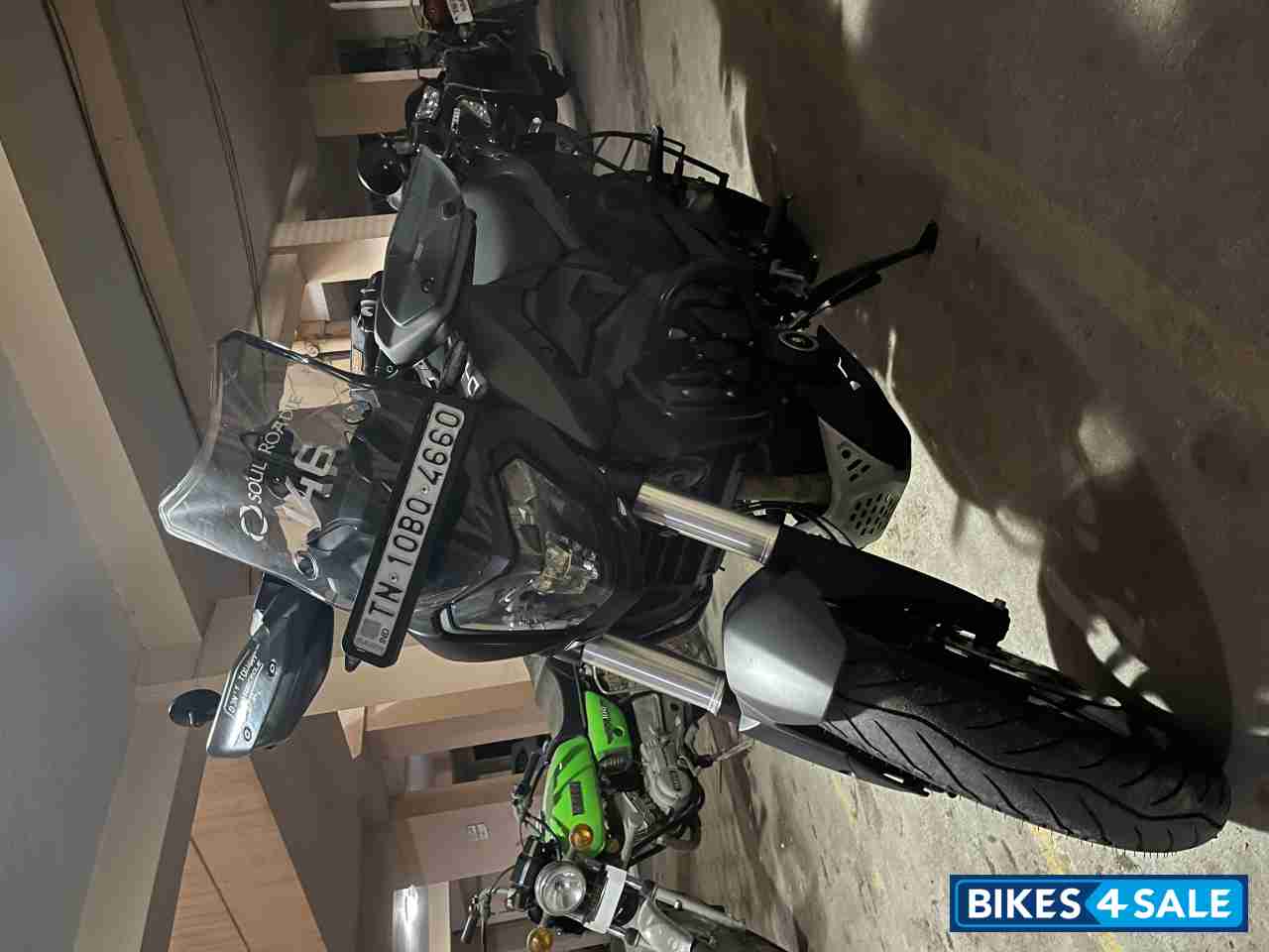 Black Bajaj Dominar 400 ABS BS6