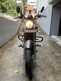 Bajaj Avenger Street 220