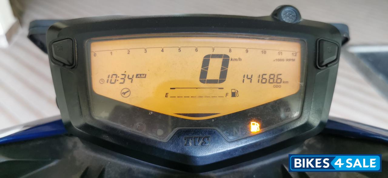 Blue TVS Apache RTR 160 4V