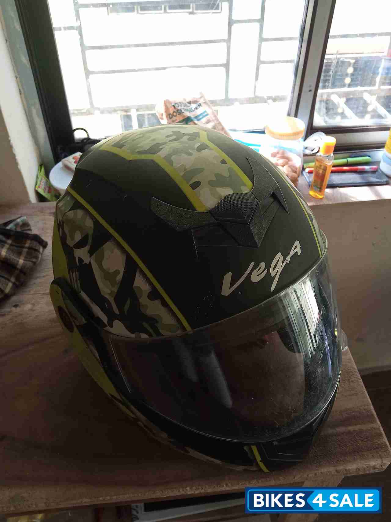 Bajaj Pulsar 220 DTSi