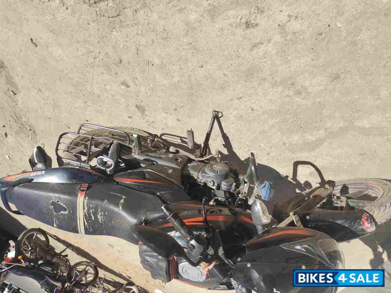 Bajaj Pulsar 150 BS6