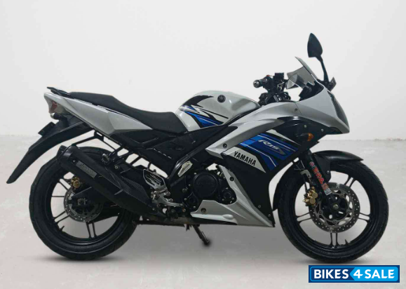 Yamaha YZF R15