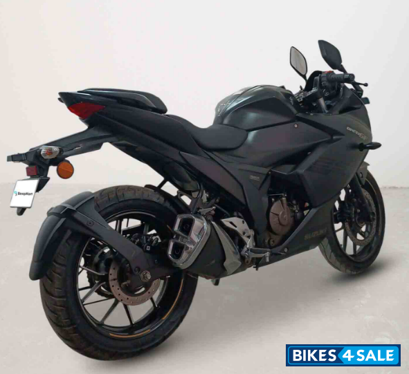 Suzuki Gixxer SF 250