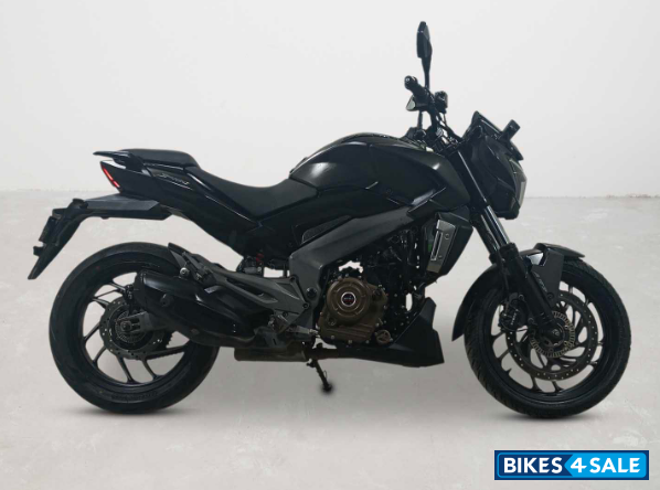 Bajaj Dominar 400