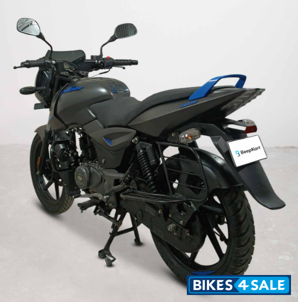 Bajaj Pulsar 125
