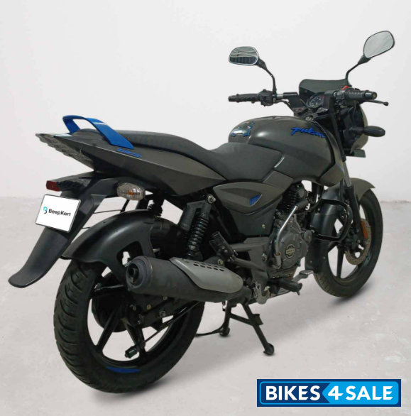 Bajaj Pulsar 125