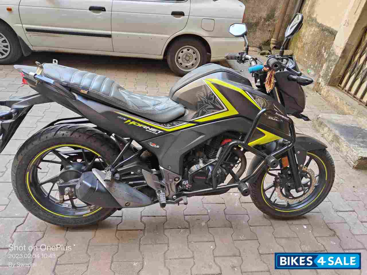 Honda CB Hornet 160R