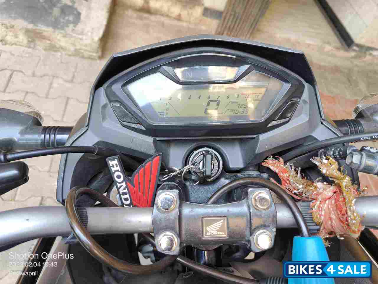 Honda CB Hornet 160R