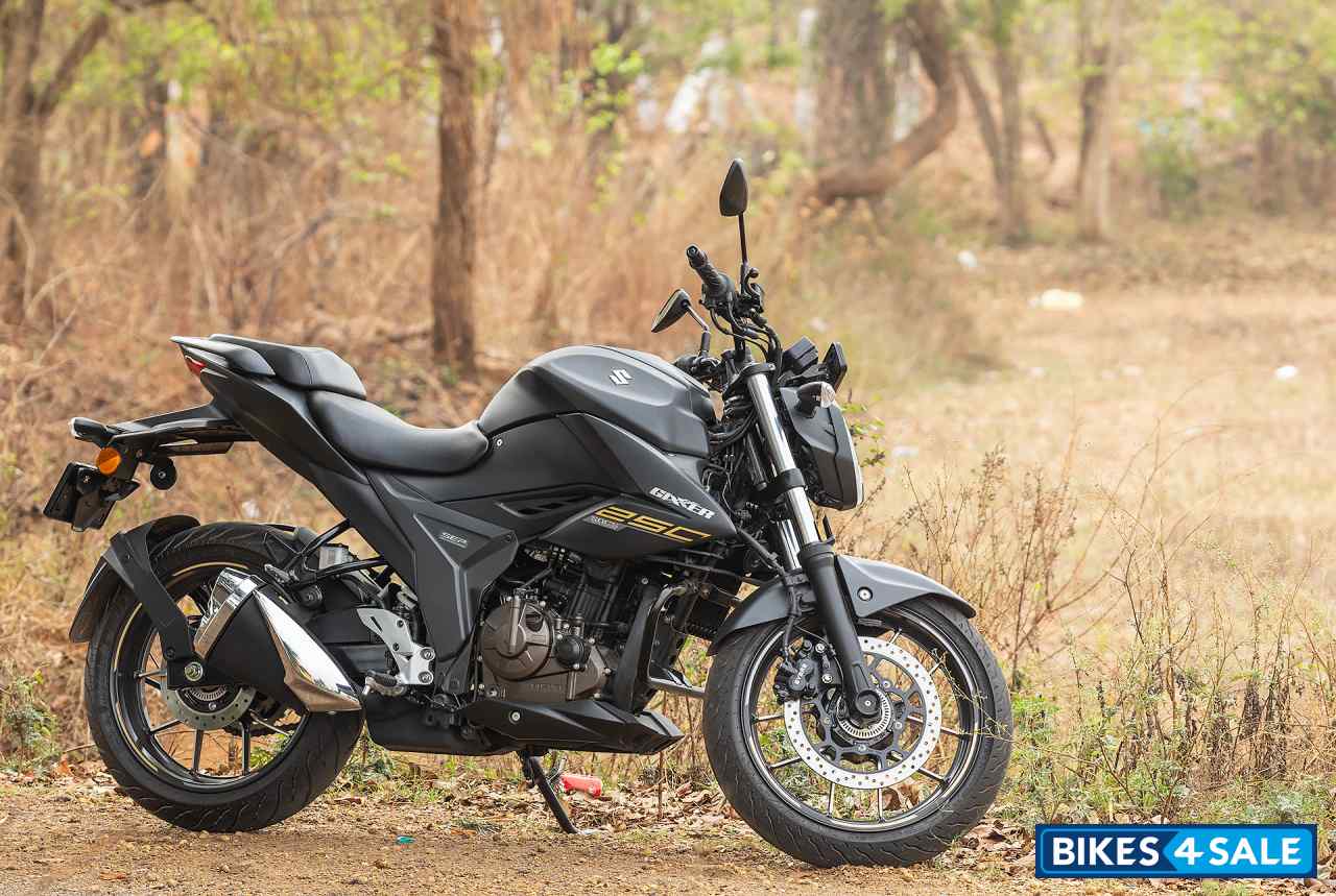 Suzuki Gixxer 250 BS6