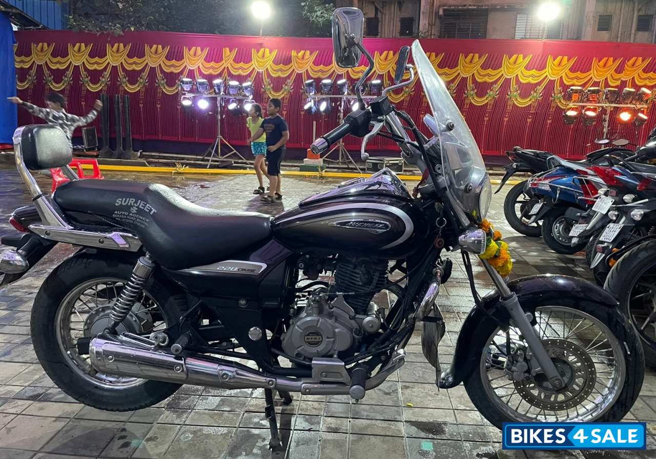Bajaj Avenger Cruise 220