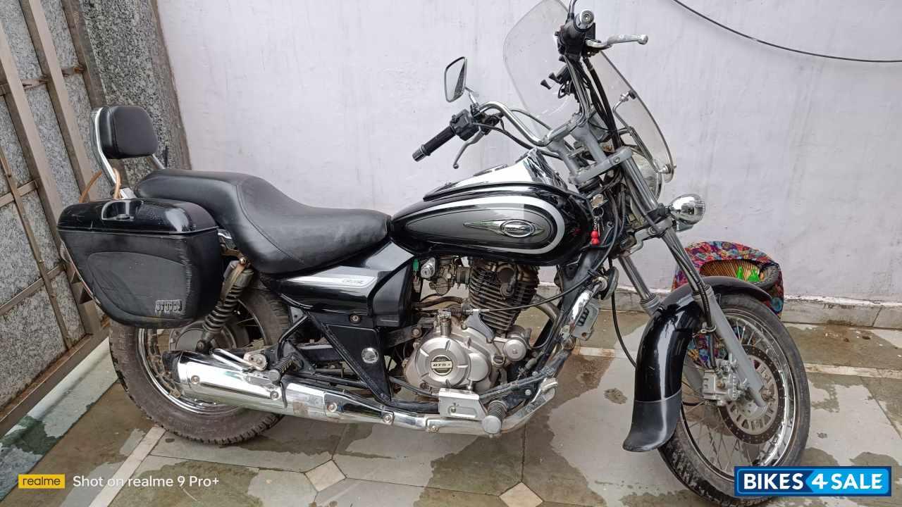 Ebonyblackme Bajaj Avenger Cruise 220