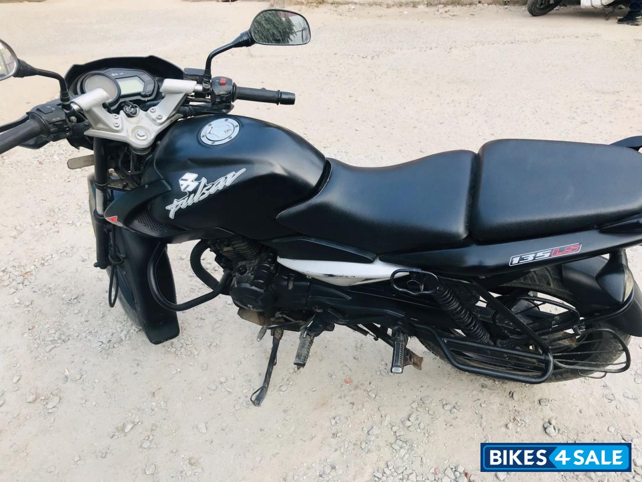 Bajaj Pulsar 135LS