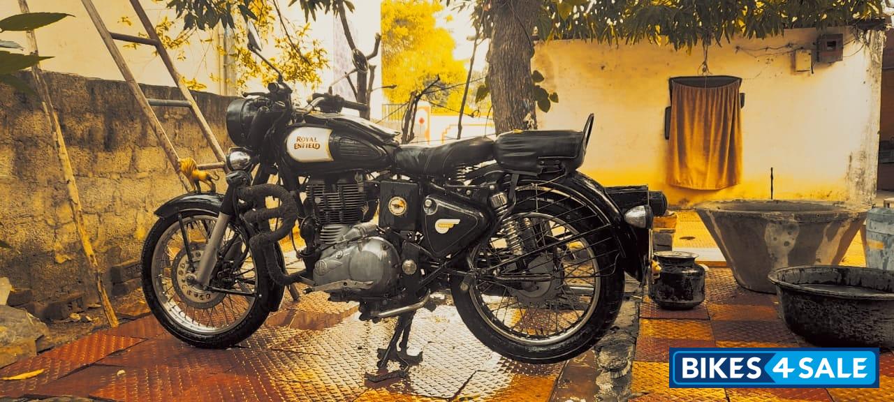 Royal Enfield Classic 350