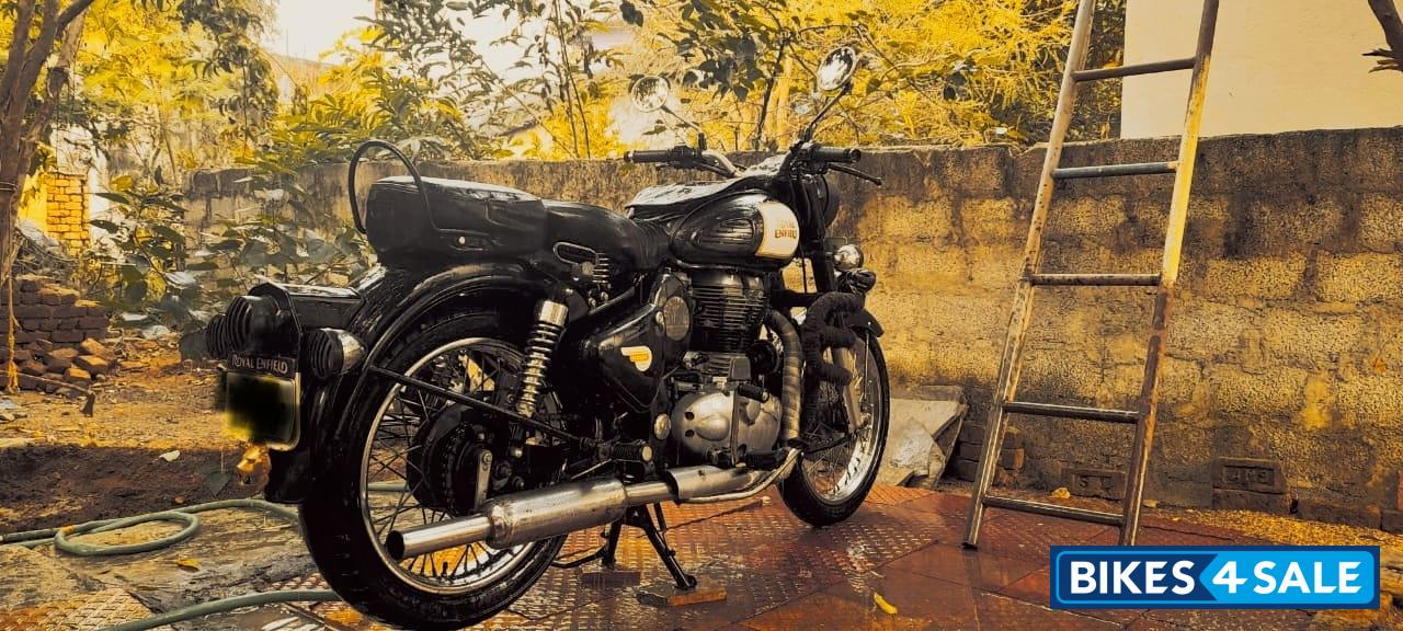 Royal Enfield Classic 350 Royal Enfield Classic 350