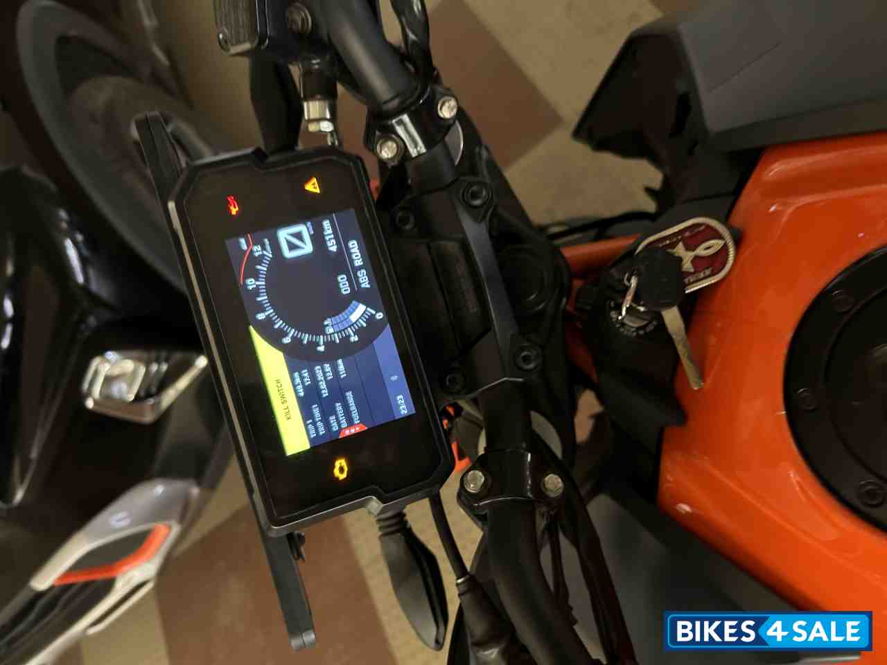 Liquid Metal KTM Duke 390 BS6