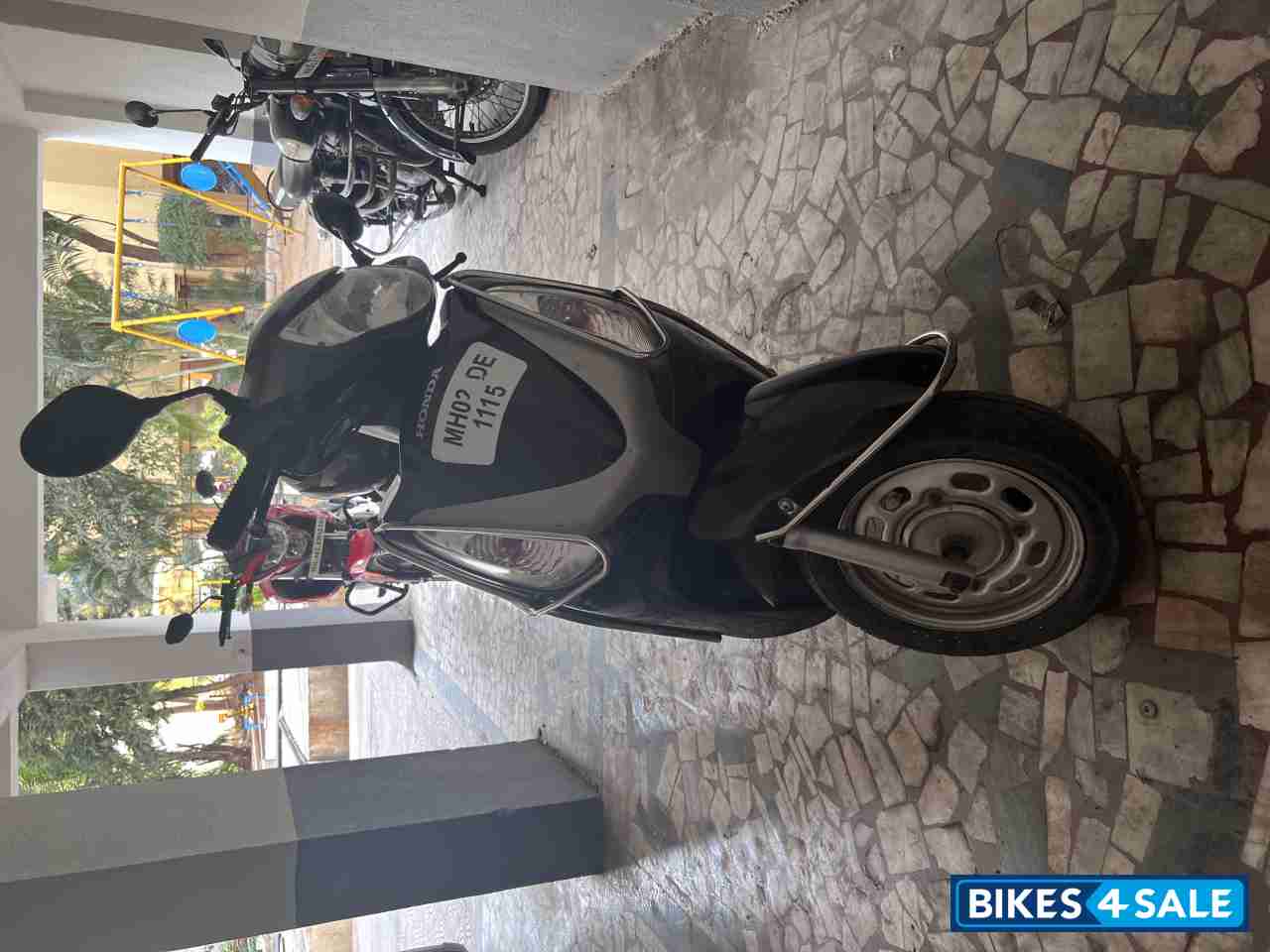Black Honda Aviator Black Honda Aviator