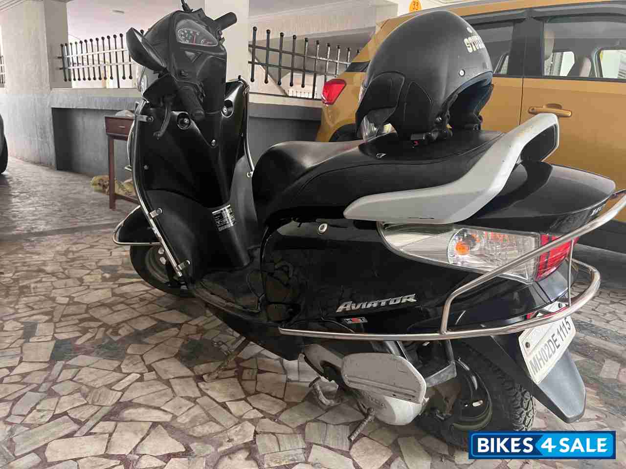 Black Honda Aviator Black Honda Aviator